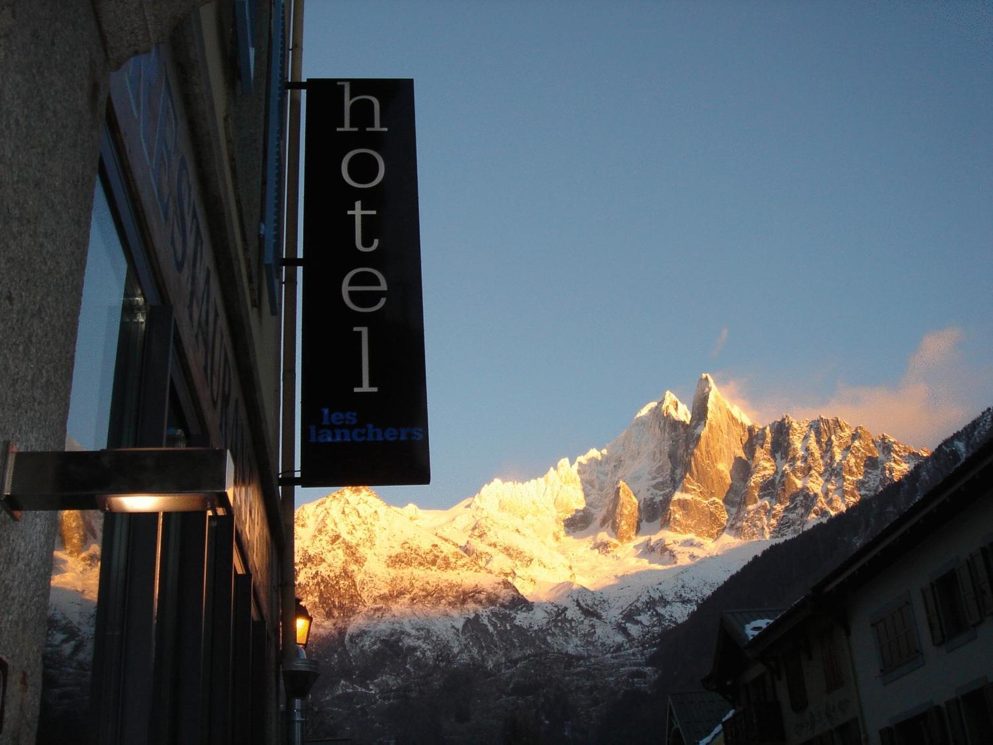 Hotel Les Lanchers Chamonix ภายนอก รูปภาพ